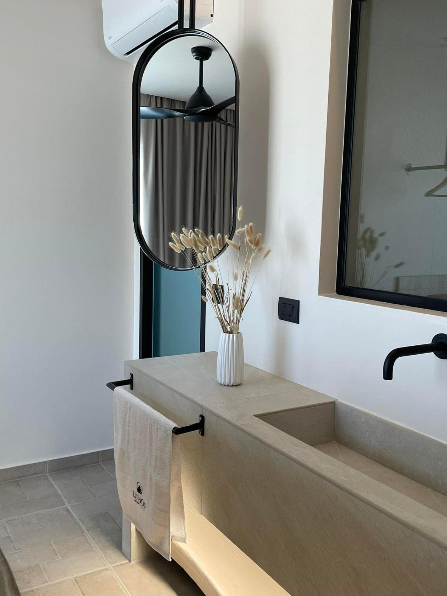 Lithos Luxury Villa アルハンゲロス エクステリア 写真